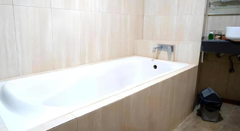 Hotel Ahava Magelang Luaran gambar